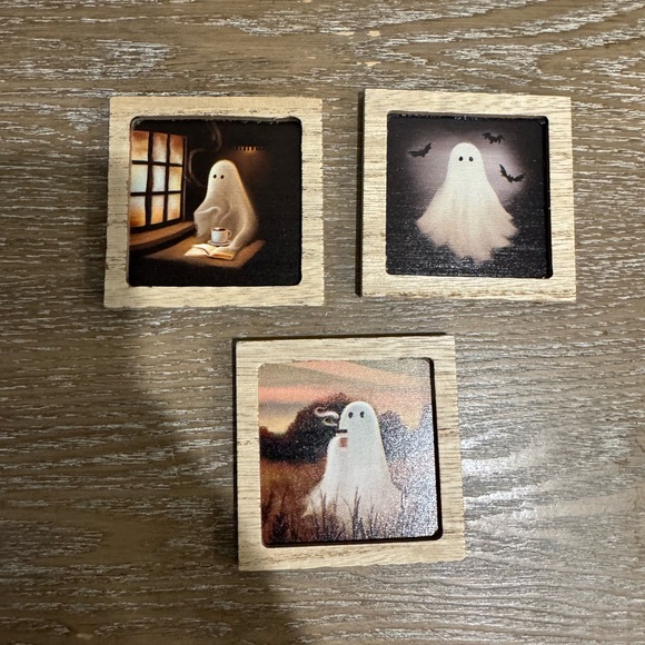 Halloween Ghost-Themed Wooden Magnets Set of 3 Target Bullseye - Picture 1 of 1